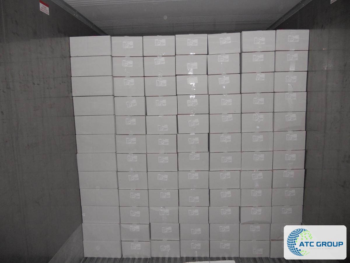 Frozen pork half heads – additional packaging view